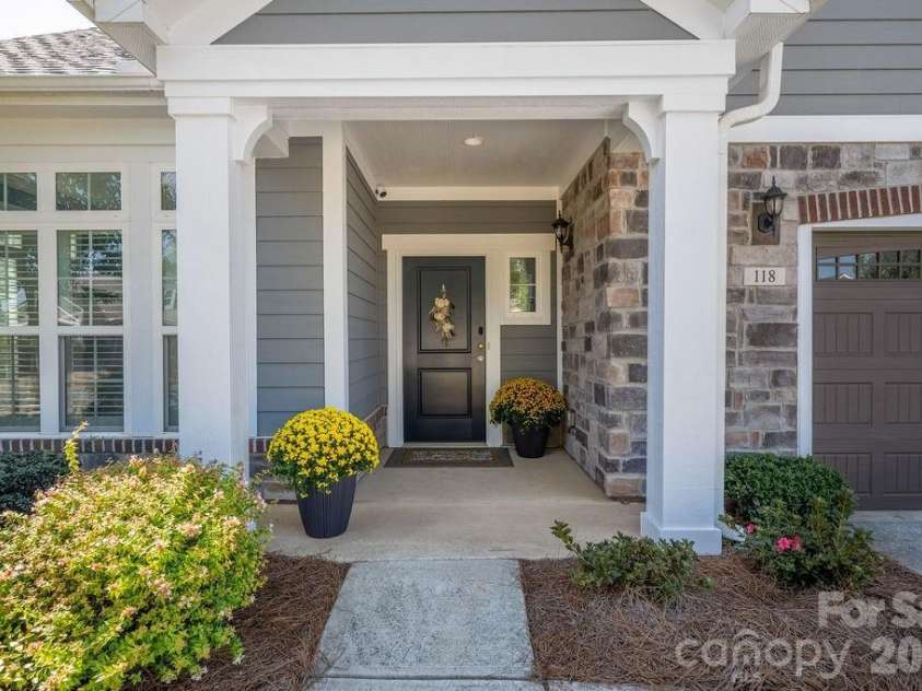 118 Mercyview Lane, Mooresville, NC 28117.  MLS# CAR4420321, YatesRealty ID 51972. 