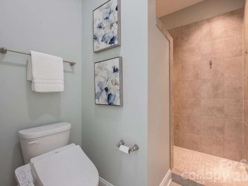 118 Mercyview Lane, Mooresville, NC 28117.  MLS# CAR4420321, YatesRealty ID 51972. 