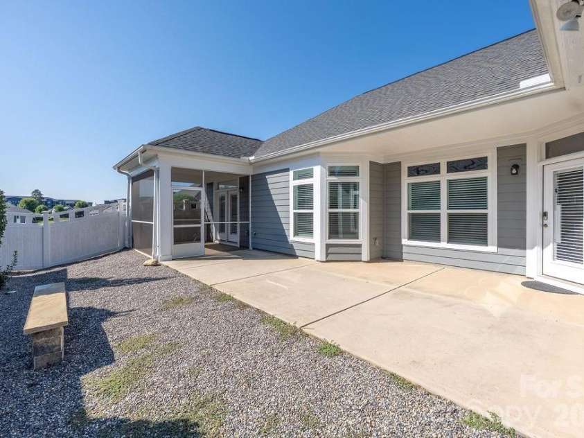 118 Mercyview Lane, Mooresville, NC 28117.  MLS# CAR4420321, YatesRealty ID 51972. 