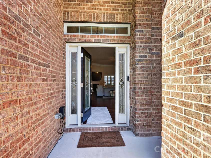 5073 Timberline Lane, Gastonia, NC 28056.  MLS# CAR4420991, YatesRealty ID 51973. 