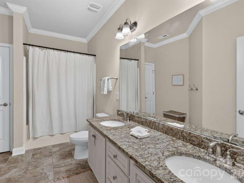 5073 Timberline Lane, Gastonia, NC 28056.  MLS# CAR4420991, YatesRealty ID 51973. 