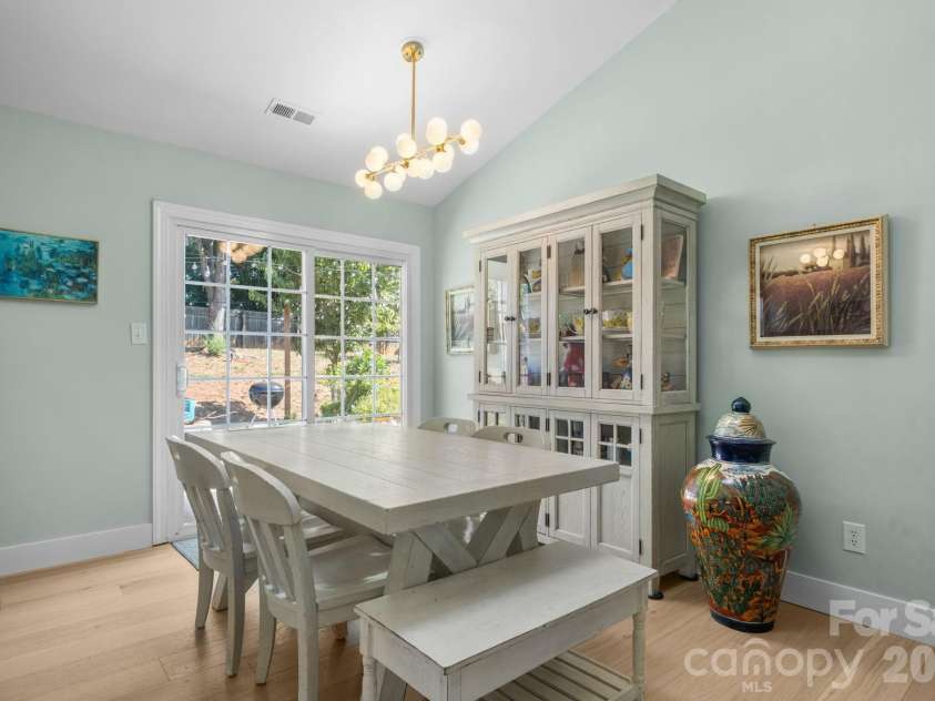 16522 Glenfurness Drive, Huntersville, NC 28078.  MLS# CAR4419979, YatesRealty ID 51974. 
