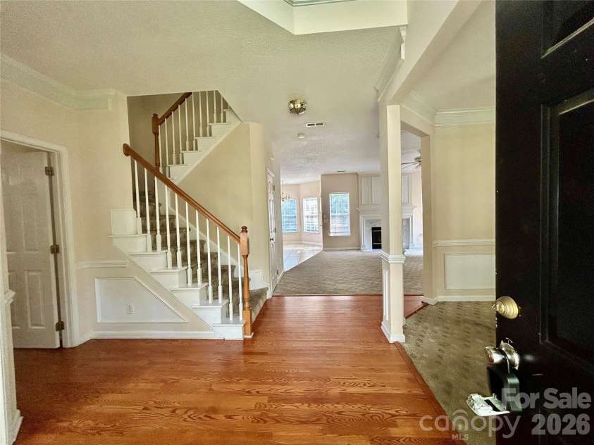 10514 Old Bridge Lane, Charlotte, NC 28269.  MLS# CAR4426525, YatesRealty ID 51978. 