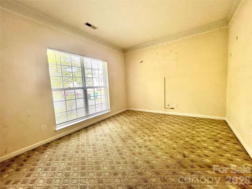 10514 Old Bridge Lane, Charlotte, NC 28269.  MLS# CAR4426525, YatesRealty ID 51978. 