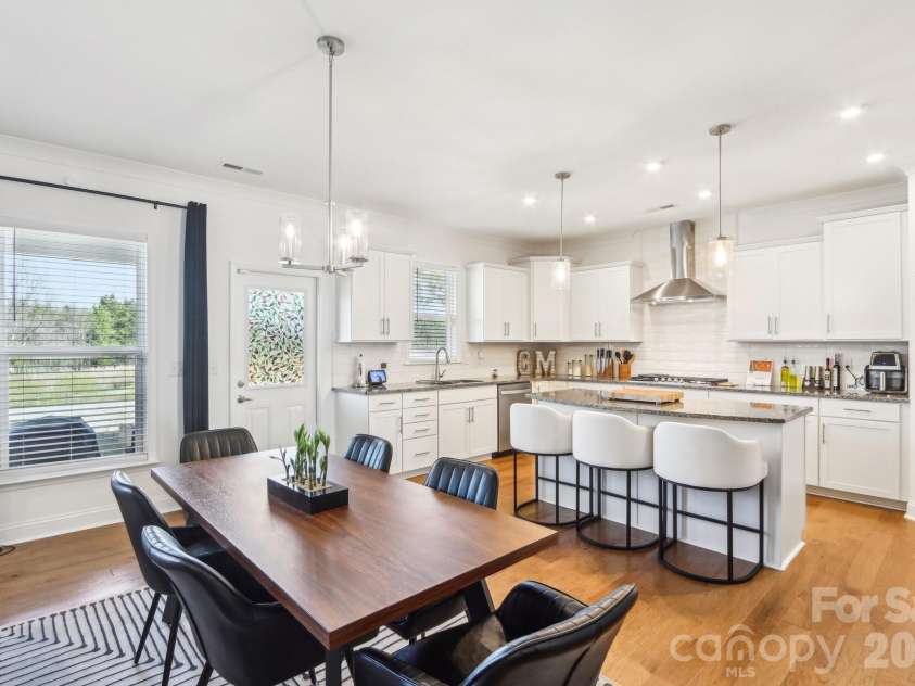 13102 Petrel Place, Charlotte, NC 28278.  MLS# CAR4422192, YatesRealty ID 51981. 