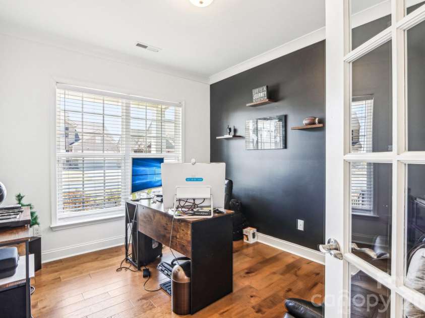 13102 Petrel Place, Charlotte, NC 28278.  MLS# CAR4422192, YatesRealty ID 51981. 