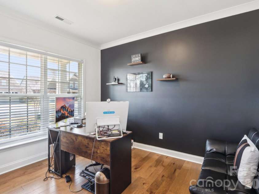 13102 Petrel Place, Charlotte, NC 28278.  MLS# CAR4422192, YatesRealty ID 51981. 
