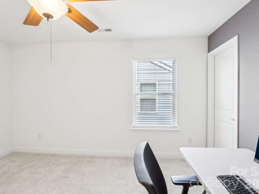 13102 Petrel Place, Charlotte, NC 28278.  MLS# CAR4422192, YatesRealty ID 51981. 
