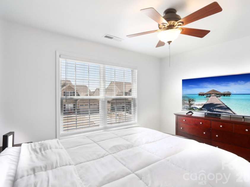 13102 Petrel Place, Charlotte, NC 28278.  MLS# CAR4422192, YatesRealty ID 51981. 