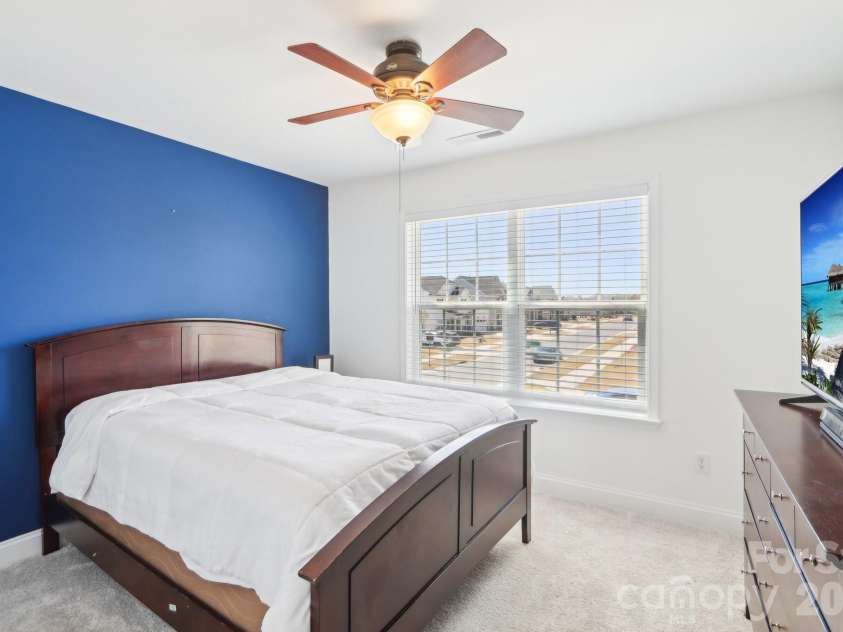 13102 Petrel Place, Charlotte, NC 28278.  MLS# CAR4422192, YatesRealty ID 51981. 