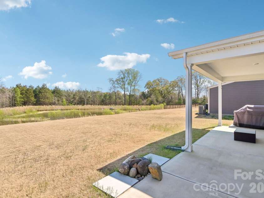 13102 Petrel Place, Charlotte, NC 28278.  MLS# CAR4422192, YatesRealty ID 51981. 