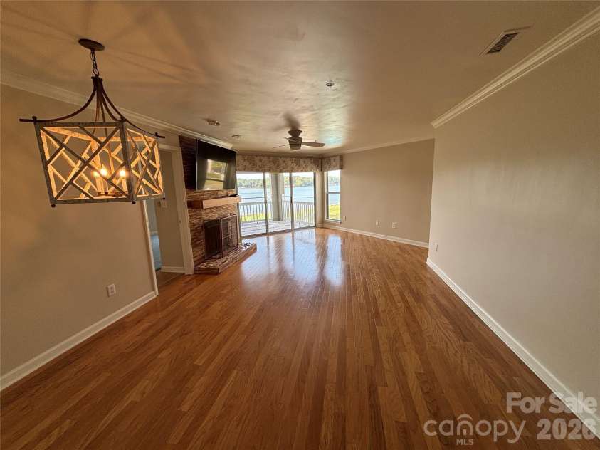 1332 Torrence Circle, Davidson, NC 28036.  MLS# CAR4422465, YatesRealty ID 51983. You can see the lake from your Kitchen!