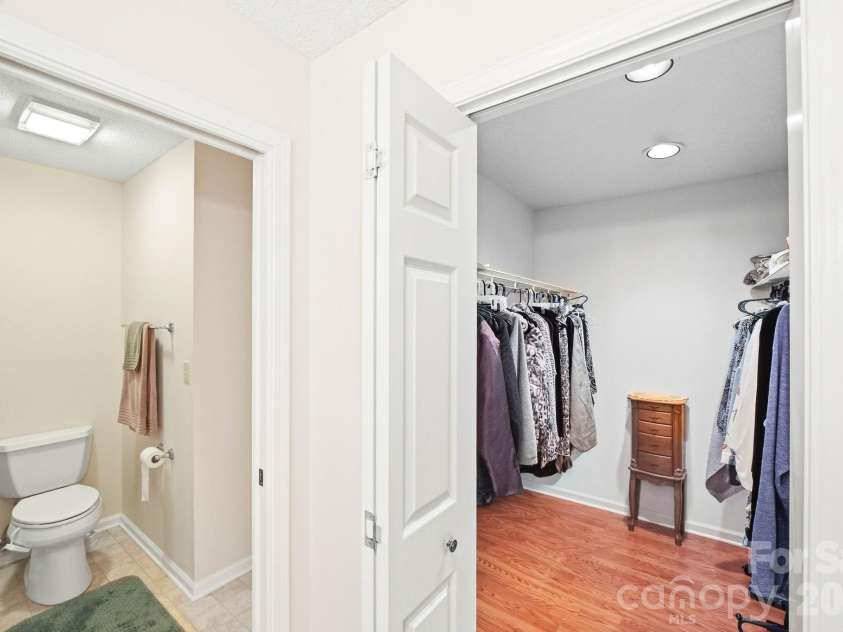 310 Robertson Street, Burnsville, NC 28714.  MLS# CAR4424794, YatesRealty ID 51987. Master Closet