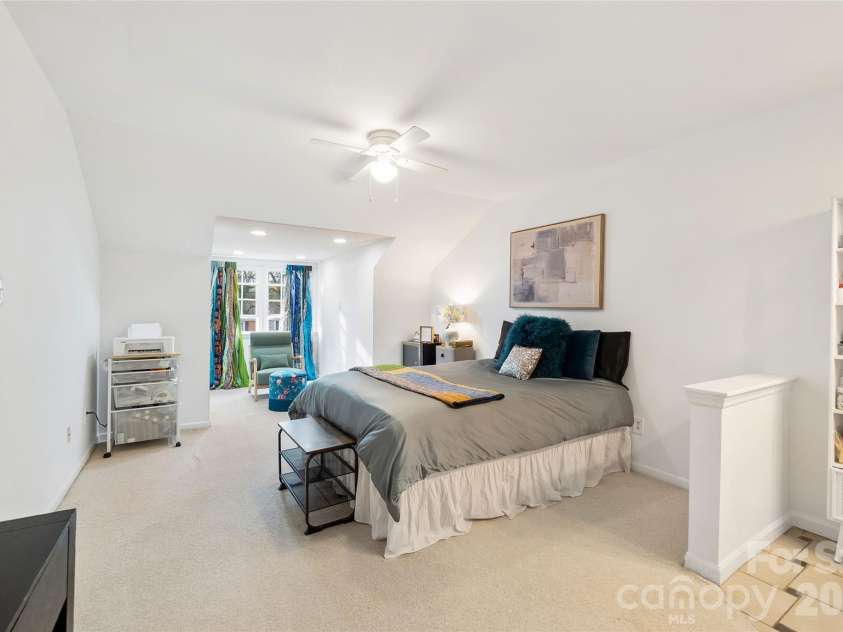 11121 Sevilla Court, Charlotte, NC 28226.  MLS# CAR4329705, YatesRealty ID 5199. 
