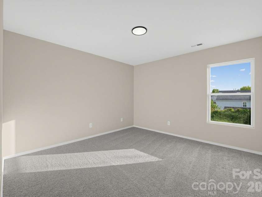 3725 Larkhaven Village Drive, Charlotte, NC 28215.  MLS# CAR4426530, YatesRealty ID 51992. 