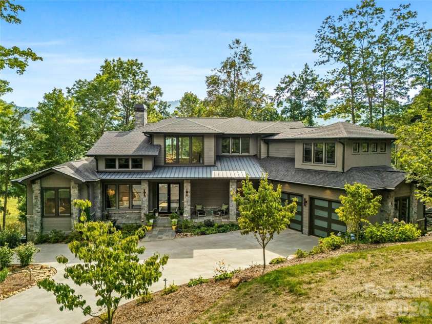 16 Smokey Ridge Trail, Arden, NC 28704.  MLS# CAR4423322, YatesRealty ID 51994. 