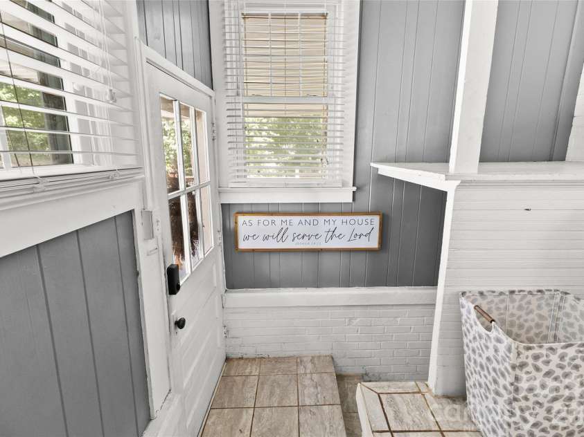 2510 Shelton Avenue, Statesville, NC 28677.  MLS# CAR4424751, YatesRealty ID 51995. Laundry room/rear entry hall