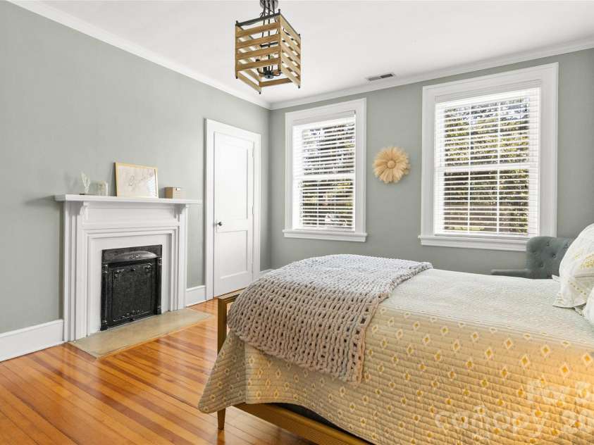 2510 Shelton Avenue, Statesville, NC 28677.  MLS# CAR4424751, YatesRealty ID 51995. Primary bedroom