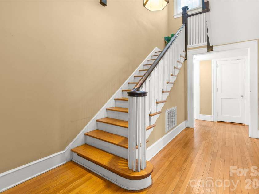 2510 Shelton Avenue, Statesville, NC 28677.  MLS# CAR4424751, YatesRealty ID 51995. Staircase