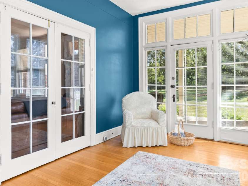 2510 Shelton Avenue, Statesville, NC 28677.  MLS# CAR4424751, YatesRealty ID 51995. Sunroom