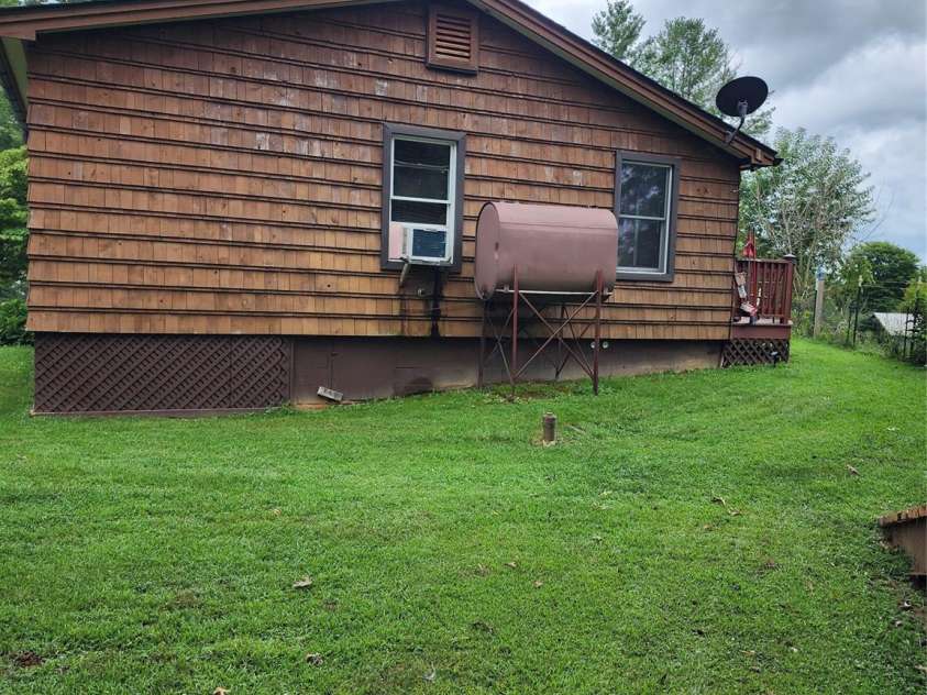 2322 Gabriels Creek Road, Mars Hill, NC 28754.  MLS# CAR4067001, YatesRealty ID 52. 