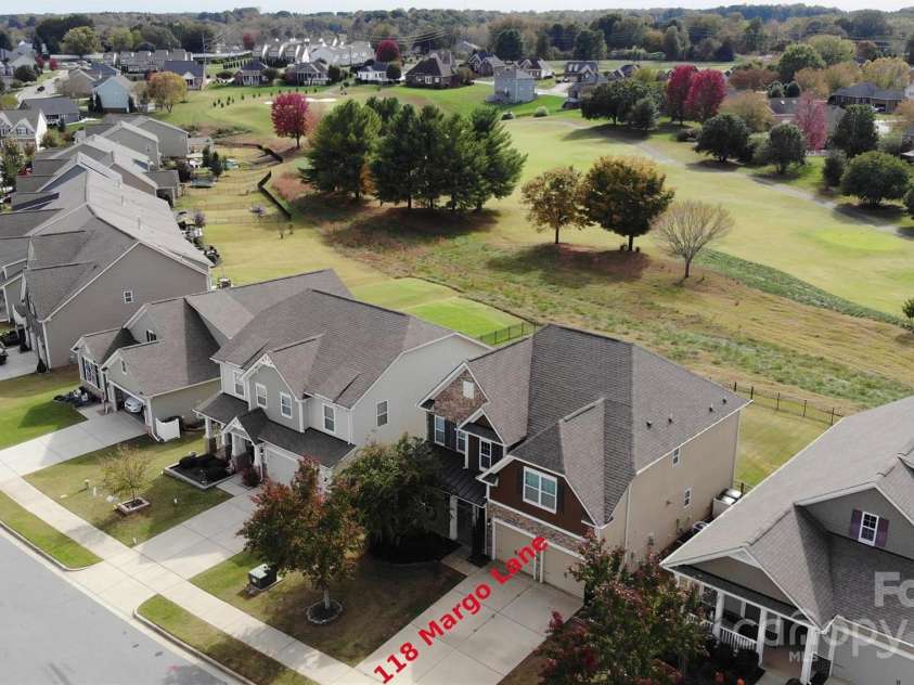 118 Margo Lane, Statesville, NC 28677.  MLS# CAR4316094, YatesRealty ID 520. Welcome Home to 118 Margo Lane. Home sits on the 1st fairway.