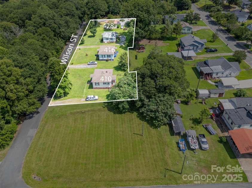 422 Wilson Street, Mount Holly, NC 28120.  MLS# CAR4272159, YatesRealty ID 520. 