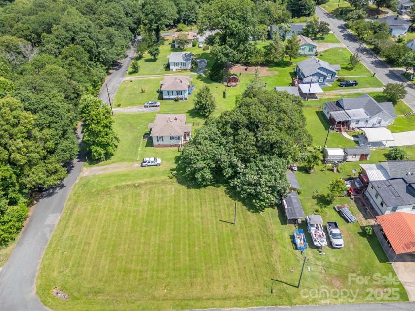 422 Wilson Street, Mount Holly, NC 28120.  MLS# CAR4272159, YatesRealty ID 520. 