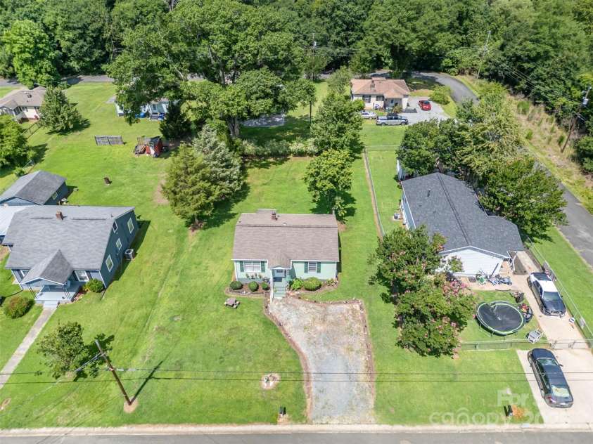 422 Wilson Street, Mount Holly, NC 28120.  MLS# CAR4272159, YatesRealty ID 520. 