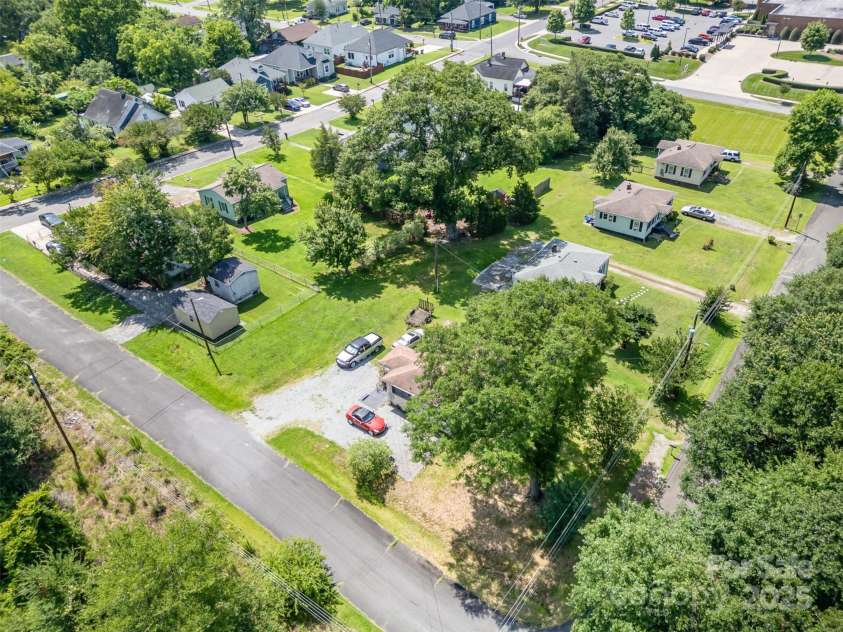 422 Wilson Street, Mount Holly, NC 28120.  MLS# CAR4272159, YatesRealty ID 520. 