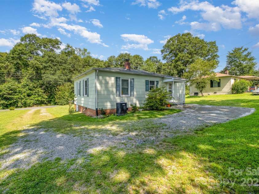 422 Wilson Street, Mount Holly, NC 28120.  MLS# CAR4272159, YatesRealty ID 520. Back of 422 Wilson