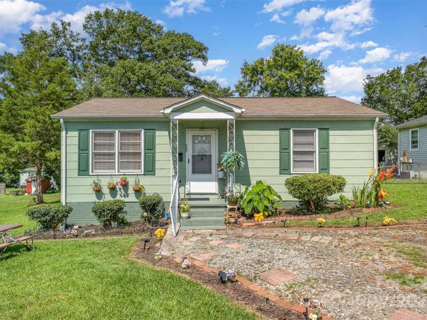 422 Wilson Street, Mount Holly, NC 28120.  MLS# CAR4272159, YatesRealty ID 520. Front of 225 N Alexander