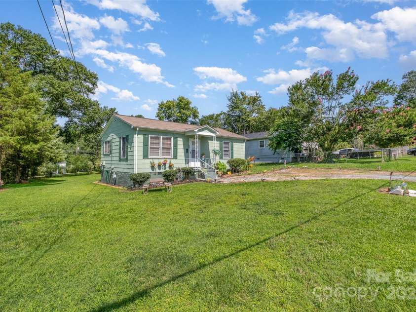 422 Wilson Street, Mount Holly, NC 28120.  MLS# CAR4272159, YatesRealty ID 520. Front of 225 N Alexander