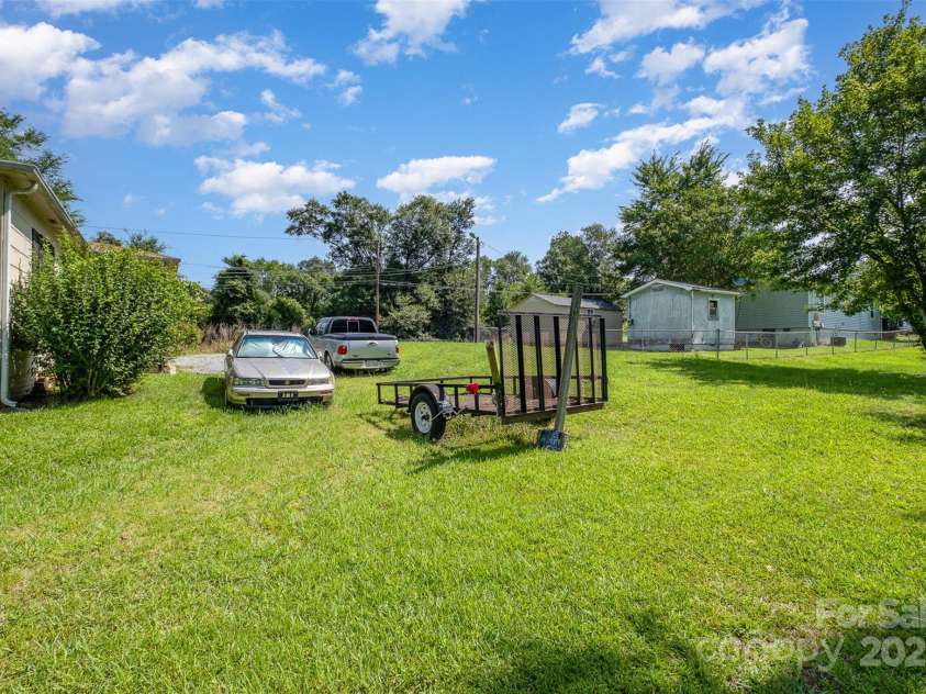 422 Wilson Street, Mount Holly, NC 28120.  MLS# CAR4272159, YatesRealty ID 520. Side of 428 Wilson