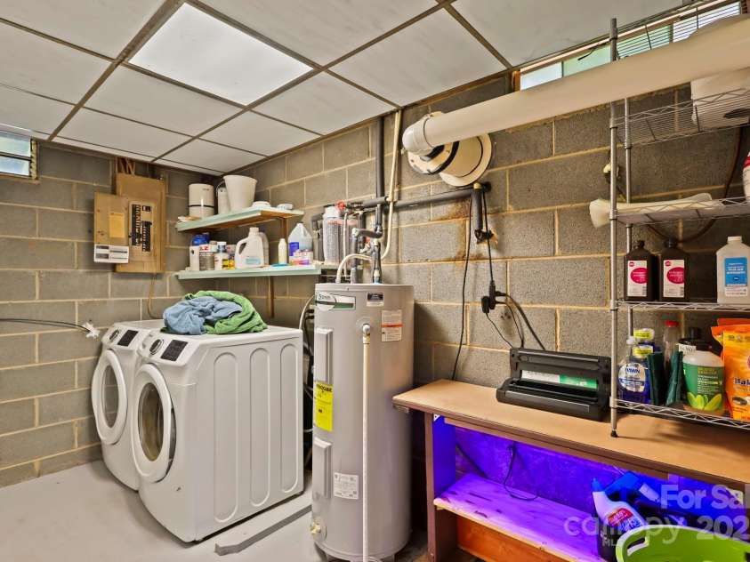 2872 Old Morganton Road, Lenoir, NC 28645.  MLS# CAR4240263, YatesRealty ID 5200. Laundry/Utility Room