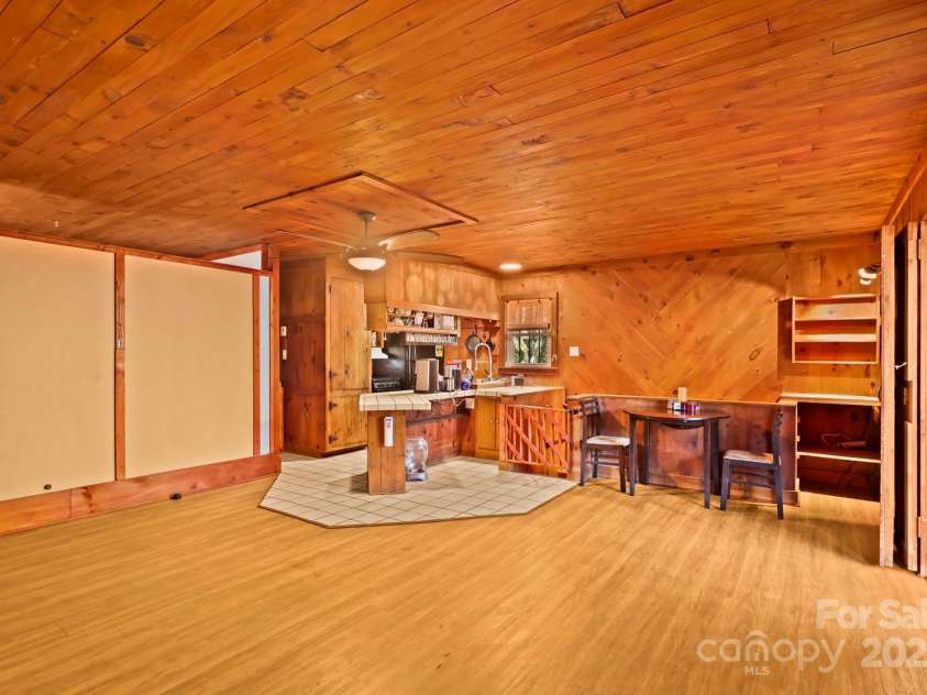 2872 Old Morganton Road, Lenoir, NC 28645.  MLS# CAR4240263, YatesRealty ID 5200. Living/Kitchen