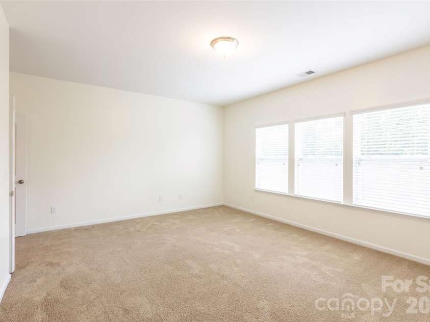 404 Waterlynn Road, Mooresville, NC 28115.  MLS# CAR4405516, YatesRealty ID 52001. 