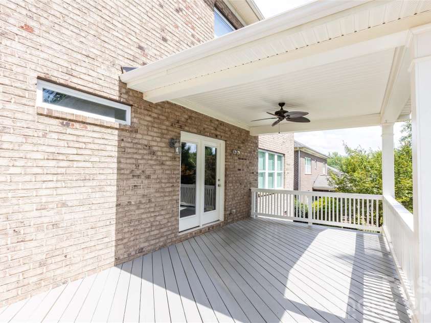404 Waterlynn Road, Mooresville, NC 28115.  MLS# CAR4405516, YatesRealty ID 52001. 