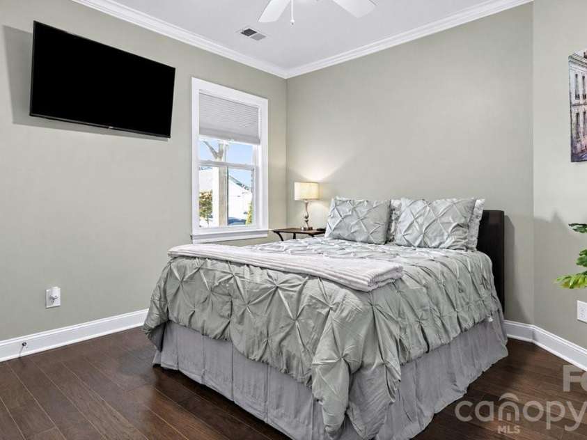 6249 Raven Rock Drive, Denver, NC 28037.  MLS# CAR4424337, YatesRealty ID 52002. 