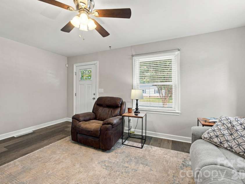 208 Faile Street, Fort Mill, SC 29715.  MLS# CAR4424368, YatesRealty ID 52003. 