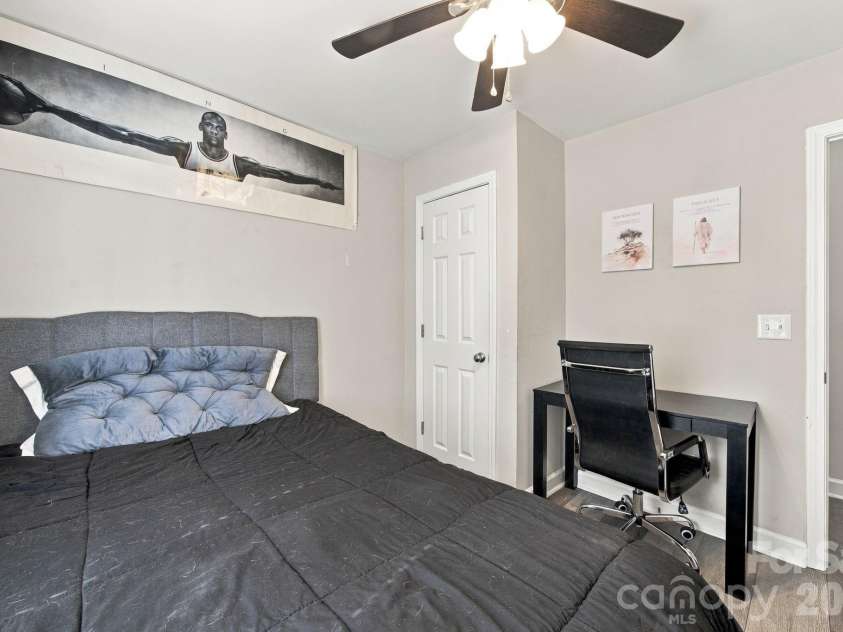 208 Faile Street, Fort Mill, SC 29715.  MLS# CAR4424368, YatesRealty ID 52003. 