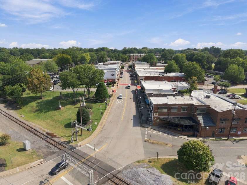 208 Faile Street, Fort Mill, SC 29715.  MLS# CAR4424368, YatesRealty ID 52003. 