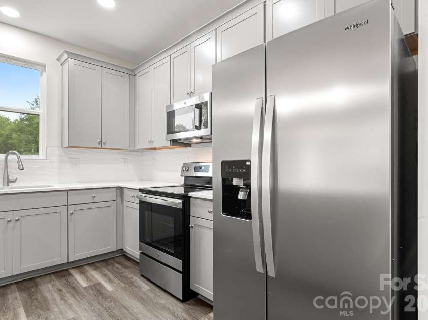 2005 Germany Drive, Dallas, NC 28034.  MLS# CAR4425875, YatesRealty ID 52006. 