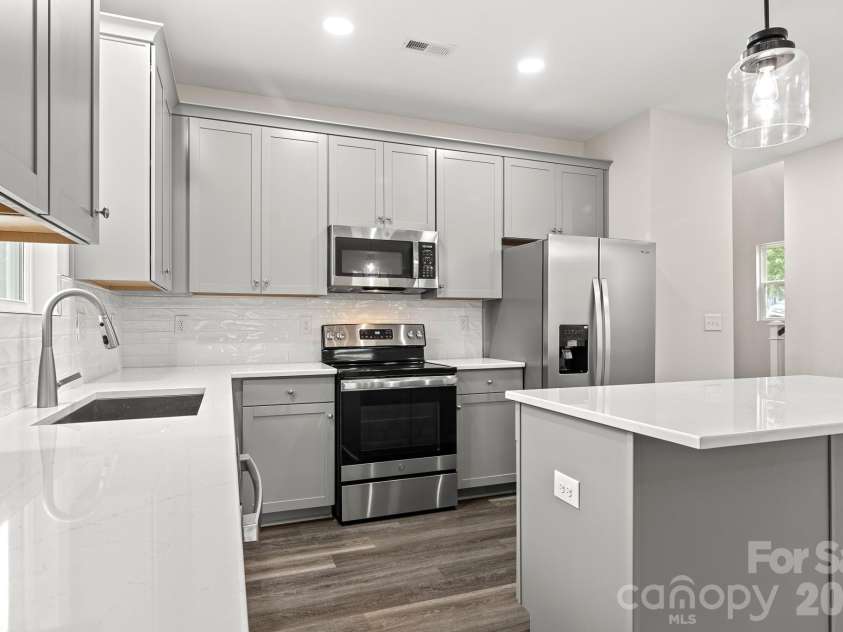 2005 Germany Drive, Dallas, NC 28034.  MLS# CAR4425875, YatesRealty ID 52006. 