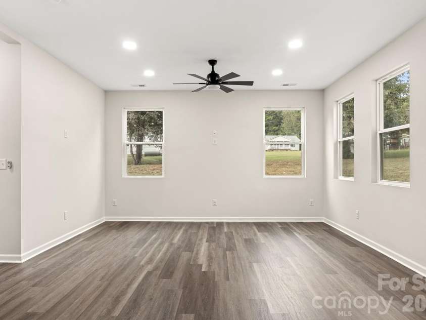 2005 Germany Drive, Dallas, NC 28034.  MLS# CAR4425875, YatesRealty ID 52006. 
