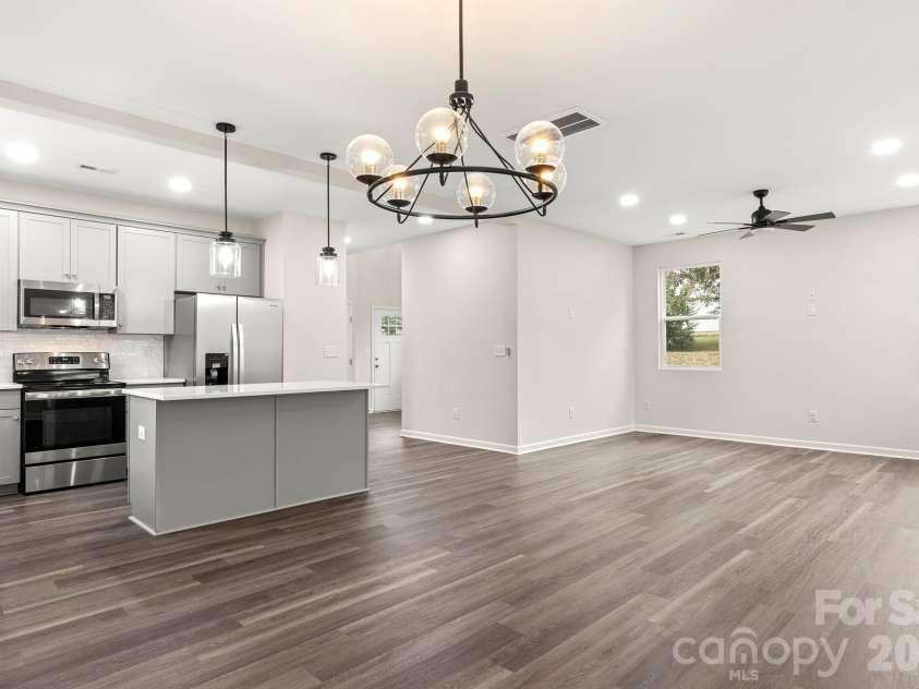 2005 Germany Drive, Dallas, NC 28034.  MLS# CAR4425875, YatesRealty ID 52006. 