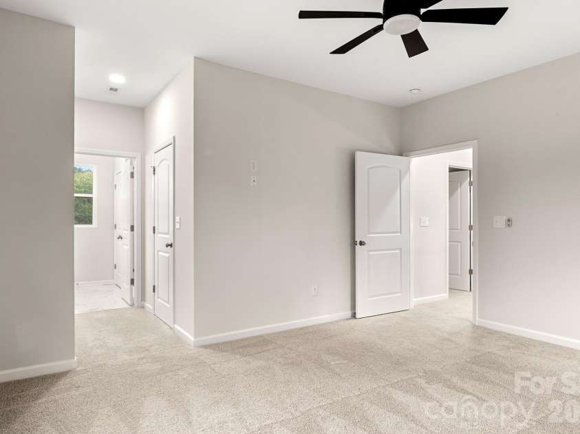 2005 Germany Drive, Dallas, NC 28034.  MLS# CAR4425875, YatesRealty ID 52006. 