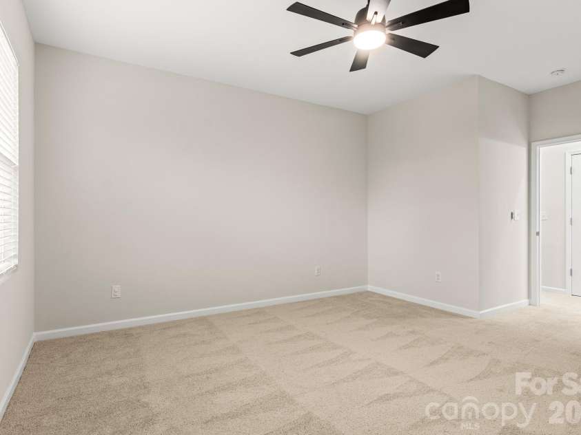 2005 Germany Drive, Dallas, NC 28034.  MLS# CAR4425875, YatesRealty ID 52006. 
