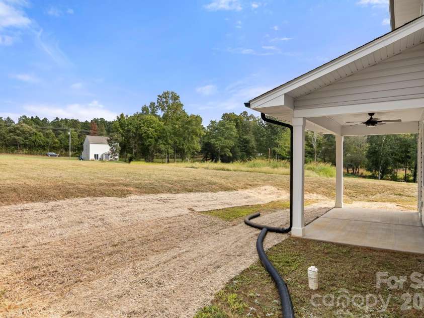 2005 Germany Drive, Dallas, NC 28034.  MLS# CAR4425875, YatesRealty ID 52006. 
