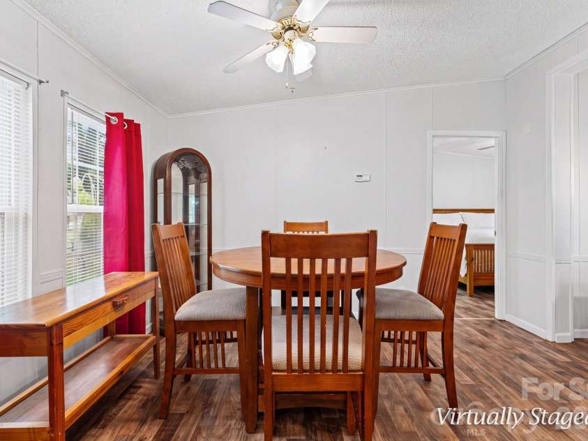 121 Regatta Lane, Mooresville, NC 28115.  MLS# CAR4426192, YatesRealty ID 52008. 